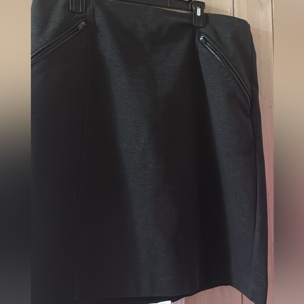 Alfani Black Mini Skirt with Zipper Accents